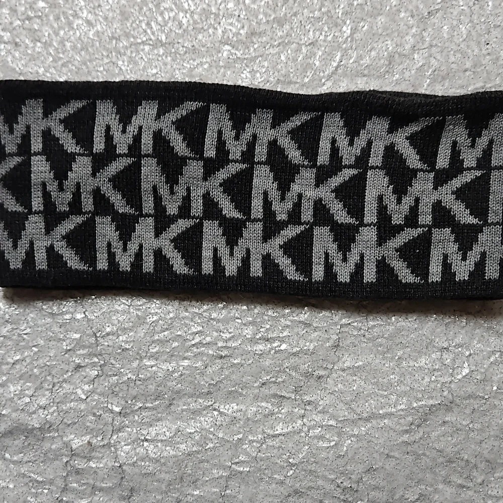 Michael Kors Black and Gray Headband - Picture 4 of 5
